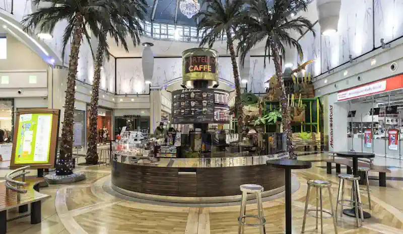 bar centro commerciale